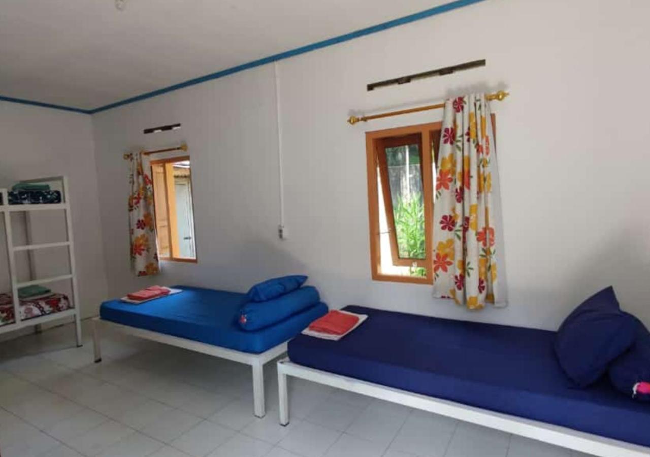 Genthong Homestay Magelang Exteriör bild