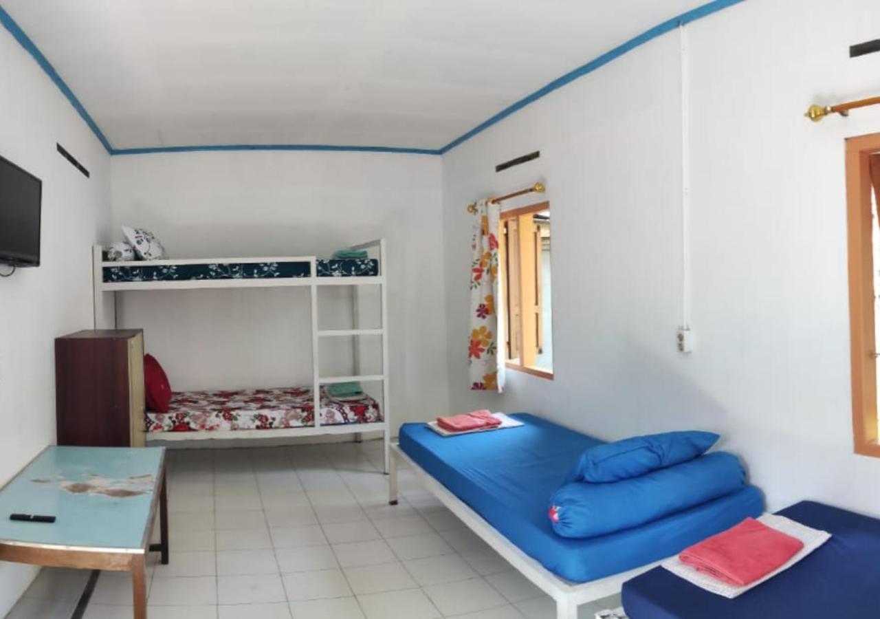 Genthong Homestay Magelang Exteriör bild
