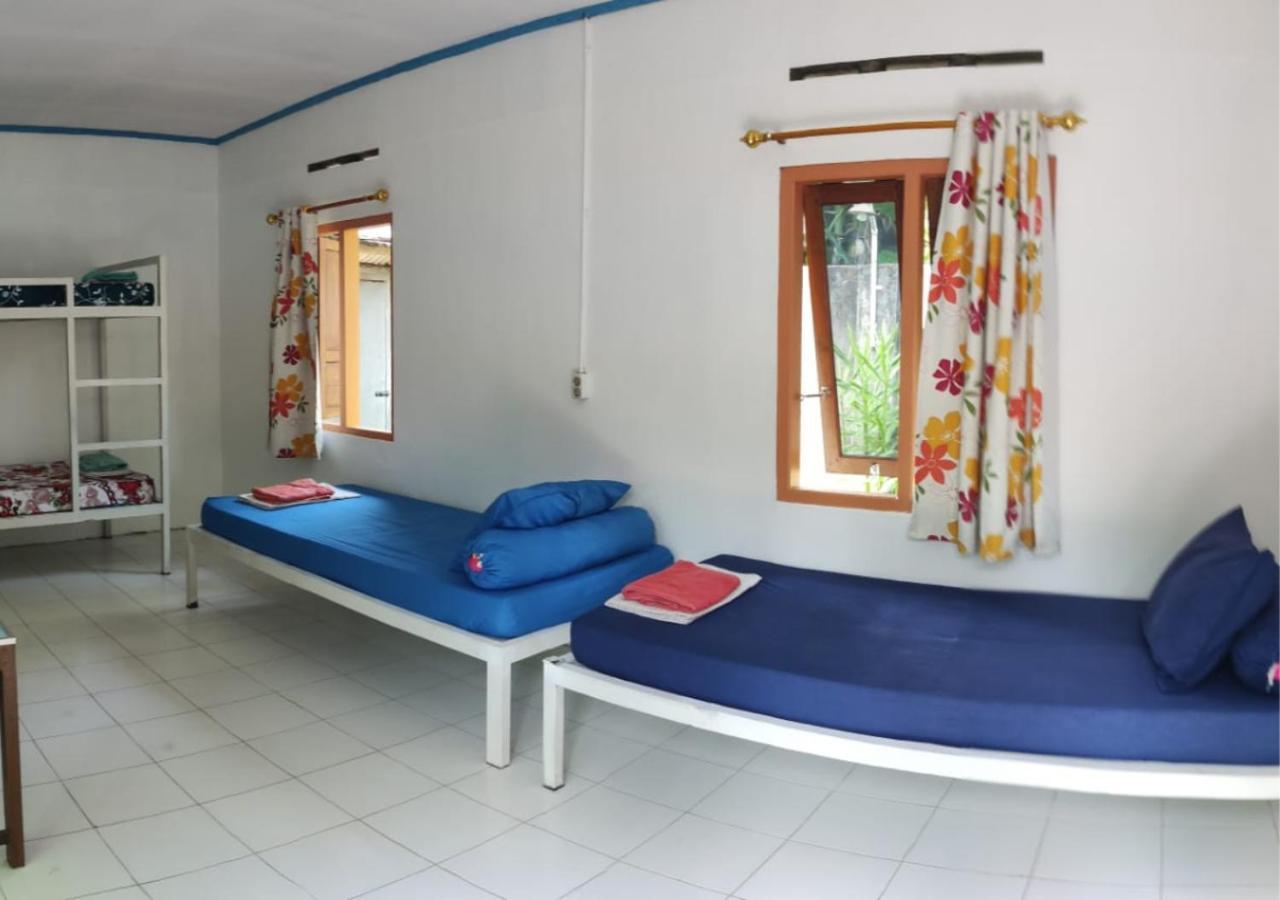 Genthong Homestay Magelang Exteriör bild