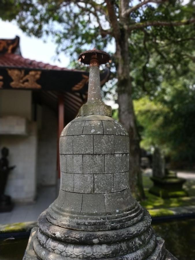 Genthong Homestay Magelang Exteriör bild