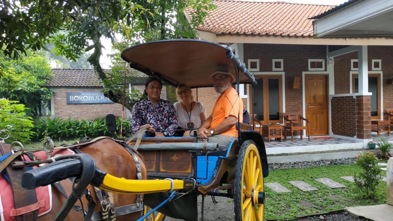 Genthong Homestay Magelang Exteriör bild